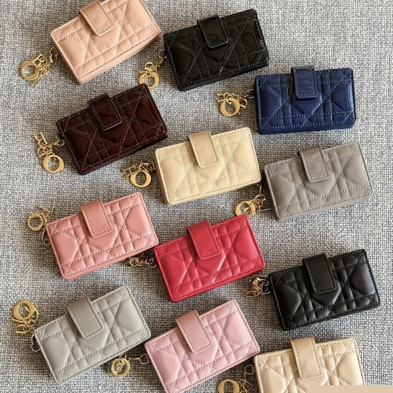 Ch*el wallets